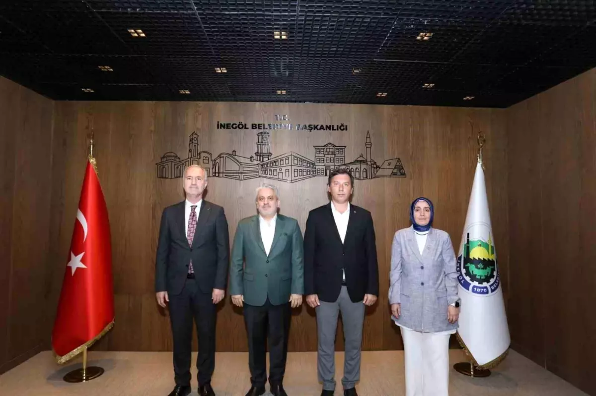 İnegöl Belediyesi’nden Üniversite Öğrencilerine 5 Milyon TL Eğitim Yardımı