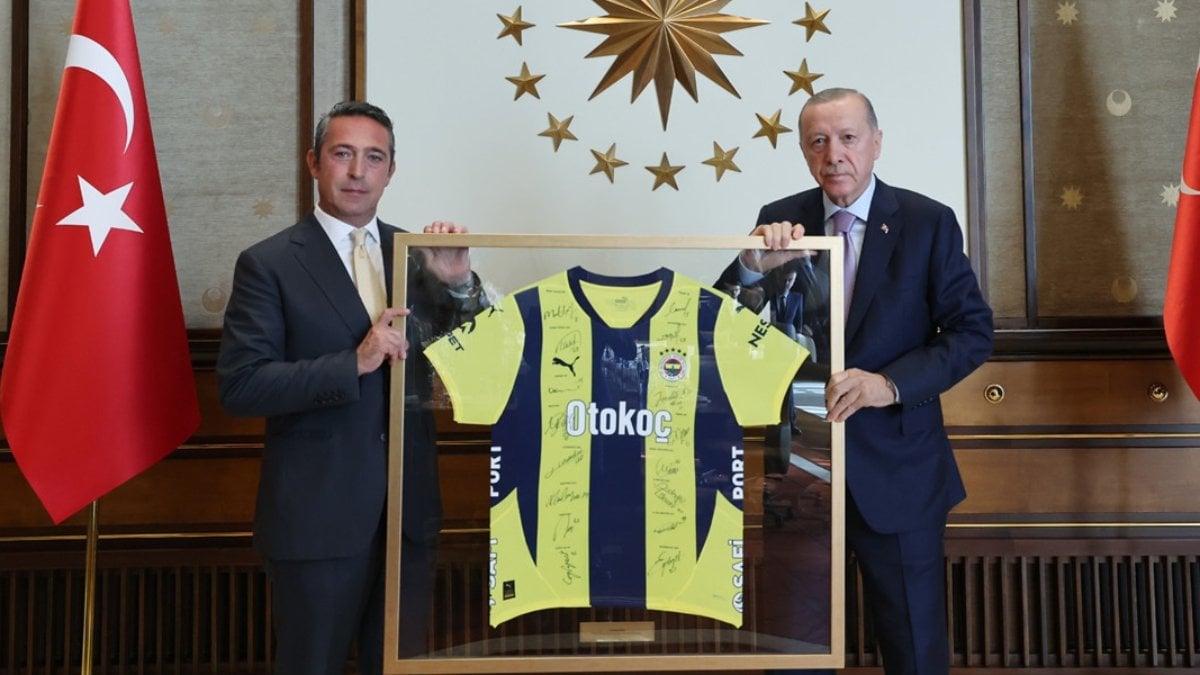 Rasim Ozan Kütahyalı’dan Erdoğan-Koç görüşmesine ilişkin dikkat çeken paylaşım
