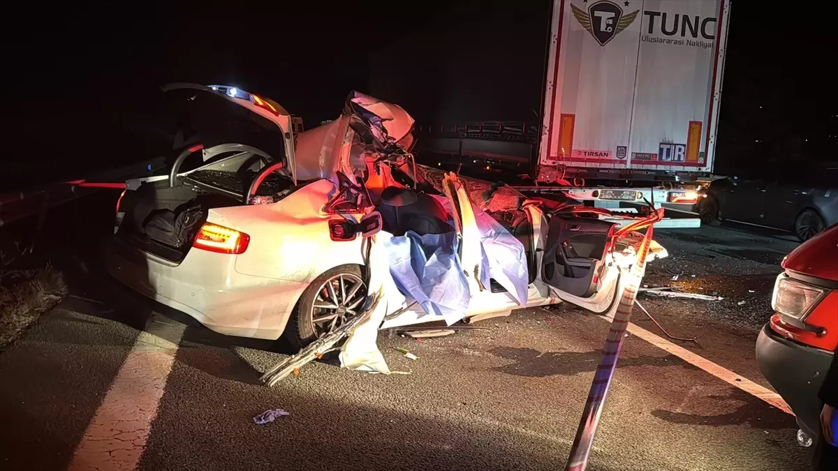 Bolu’da Trafik Kazası: İki Kişi Hayatını Kaybetti