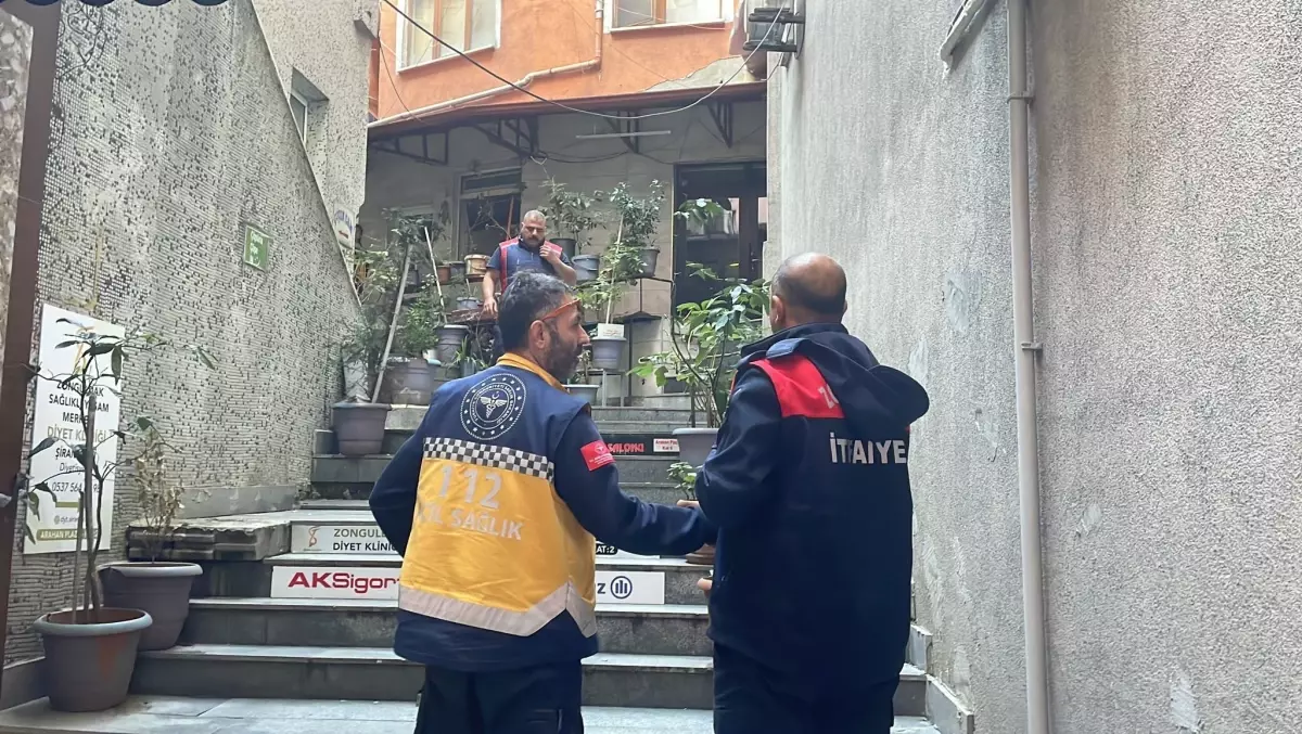 Zonguldak’ta polis, hasta adamı pencereden kurtardı