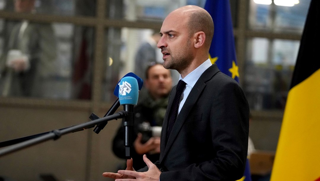 Fransa’dan Trump’ın Grönland tutkusuna askeri yanıt: “Kimse sınırlarımızla oynayamaz”