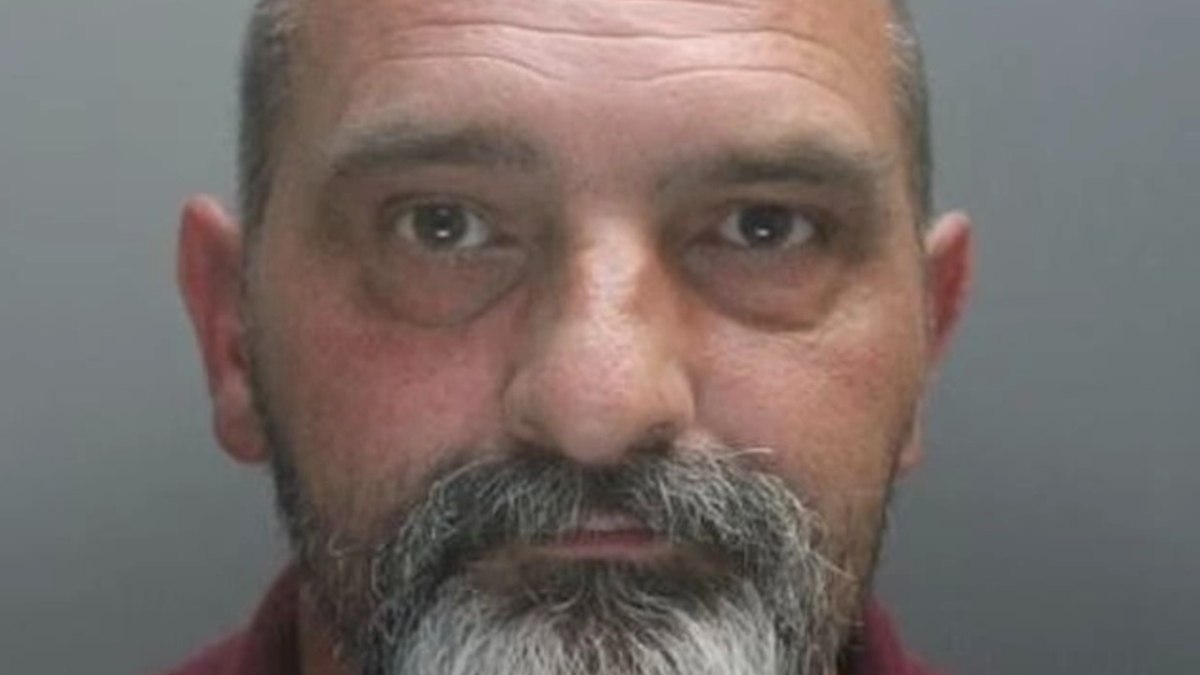 İngiltere’de ölen arkadaşının kızını istismar etti: Mahkeme cezasını açıkladı