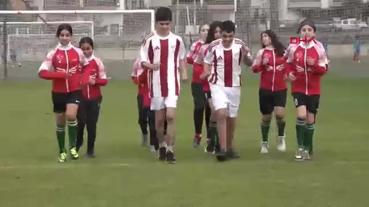 Serebral Palsi Hastası Umut’un Futbol Hayali Gerçekleşti