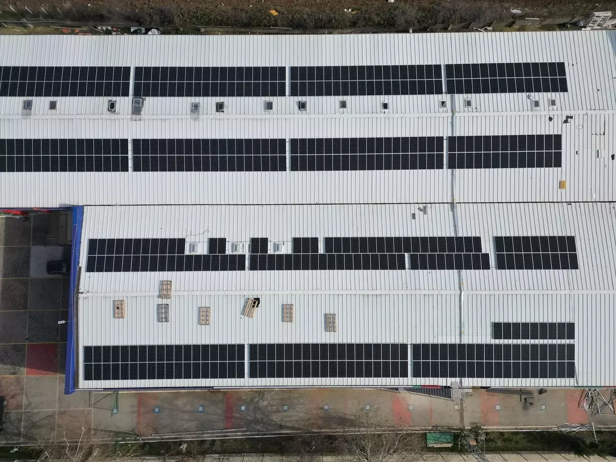 Tekirdağ’da Okul Güneş Enerjisiyle Çalışıyor