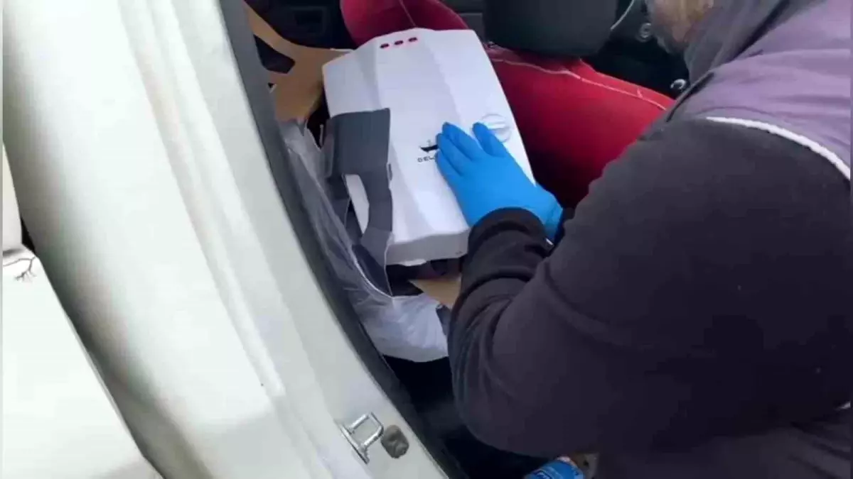 Adana’da Uyuşturucu Operasyonu: 2 Tutuklama