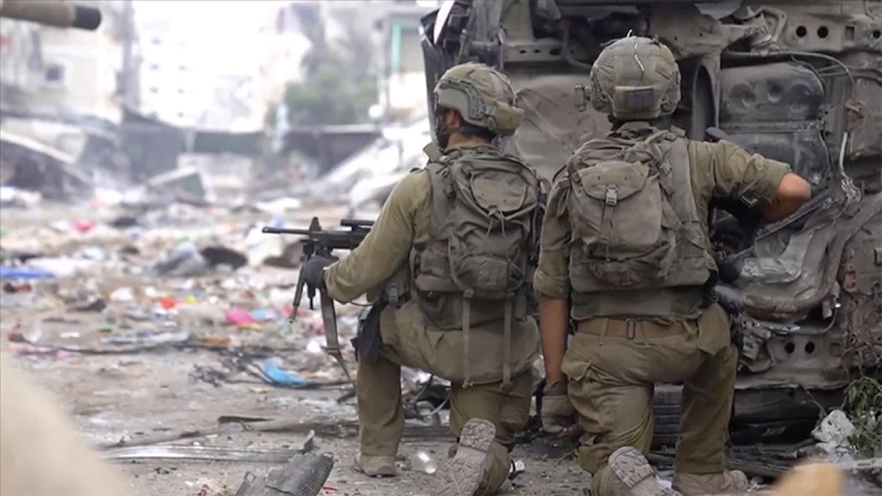 Katil İsrail askerleri Gazze Şeridi’nde Filistinli bir çocuğu öldürdü