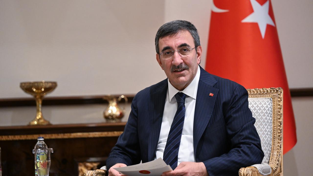 Cevdet Yılmaz: CHP geç olmadan bu çıkmaz sokaktan geri dönmelidir