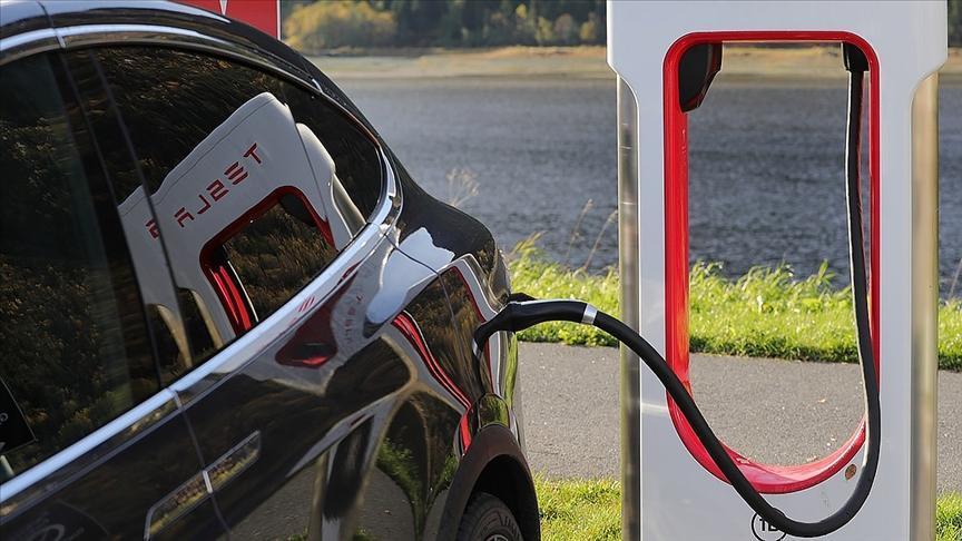 Elektrikli araç satışları yükseldi
