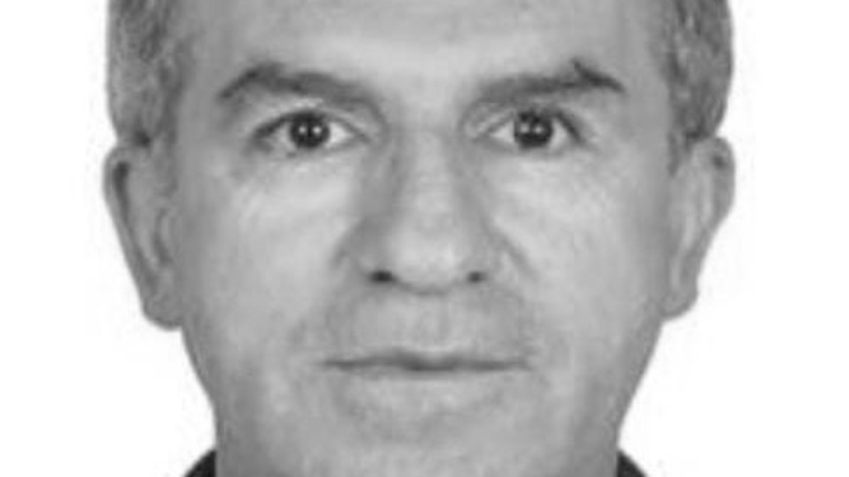 Otomobilin çarptığı öğretmen öldü