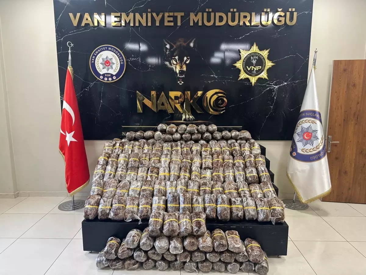Van’da 84 Kilo Esrar Ele Geçirildi